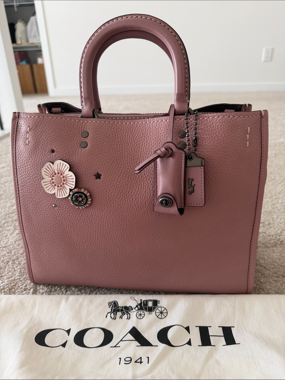 Coach rogue 30 Pebbled Leather suede bag with studs and tea roses